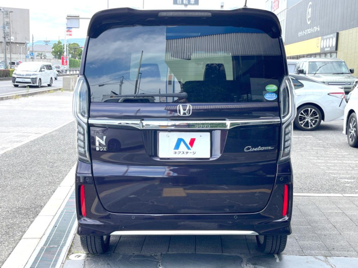 2021 Honda N-BOX CUSTOM 6BA-JF3 (UW-6a34b2c10aef5)[18]
