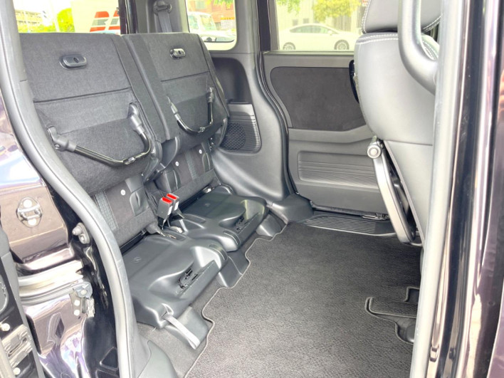 2021 Honda N-BOX CUSTOM 6BA-JF3 (UW-6a34b2c10aef5)[23]