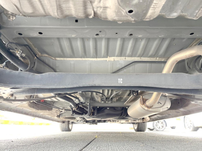 2021 Honda N-BOX CUSTOM 6BA-JF3 (UW-6a34b2c10aef5)[21]