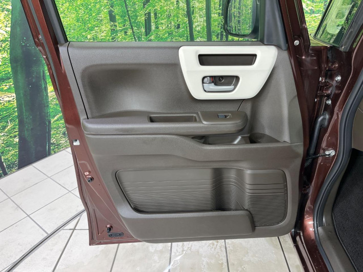 2023 Honda N-BOX 6BA-JF4 (UW-6a34b2c7e331f)[22]