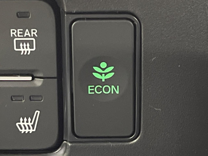 2026 Honda N-BOX CUSTOM 6BA-JF5 (UW-6a34b2d15a25b)[26]