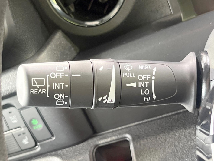 2026 Honda N-BOX CUSTOM 6BA-JF5 (UW-6a34b2d275aaf)[7]