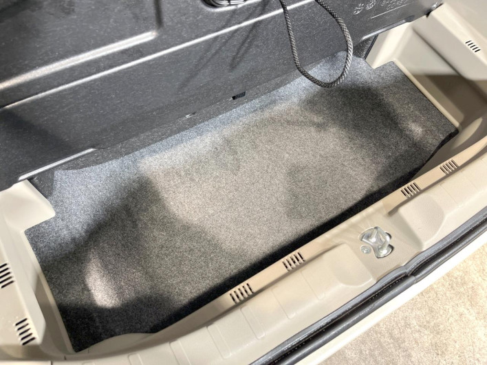 2018 Honda N-WGN DBA-JH1 (UW-6a34b2d9bcb52)[11]