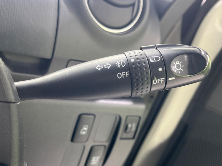 2012 Daihatsu Tanto DBA-L385S (UW-6a34b2f4bf20b)[18]