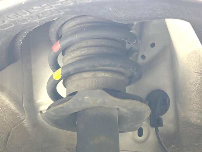 2012 Daihatsu Move Conte DBA-L575S (UW-6a34b2f52f948)[11]