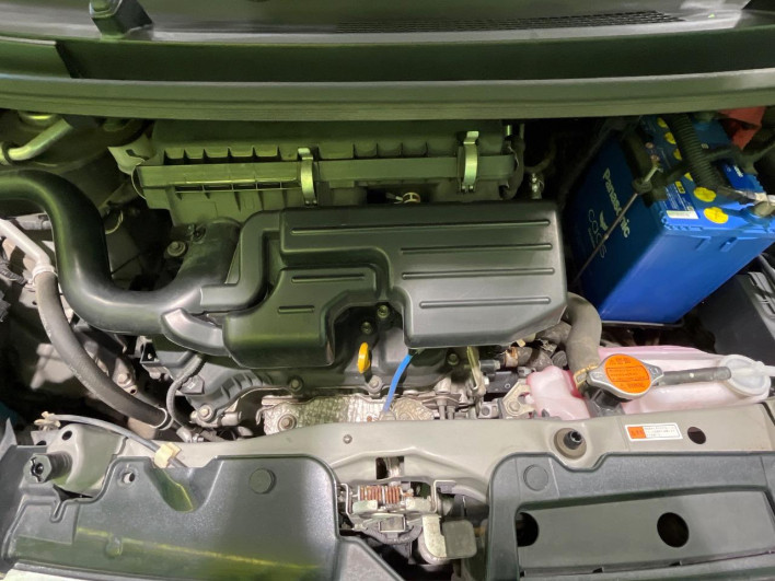 2013 Daihatsu Move DBA-LA100S (UW-6a34b2f8337f0)[4]