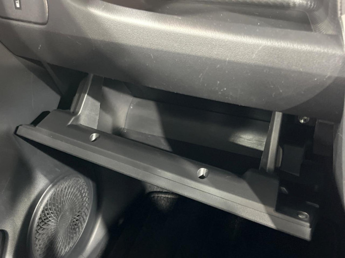 2015 Daihatsu Cast DBA-LA250S (UW-6a34b2fbd5c6d)[28]