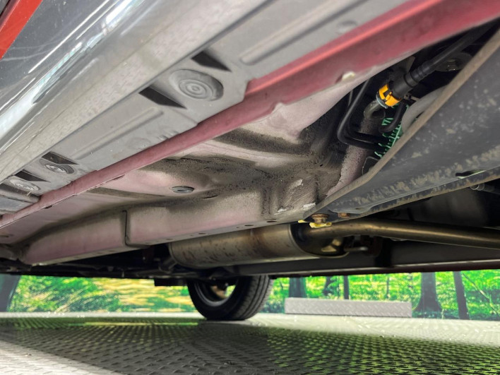 2015 Daihatsu Cast DBA-LA250S (UW-6a34b2fbd5c6d)[16]