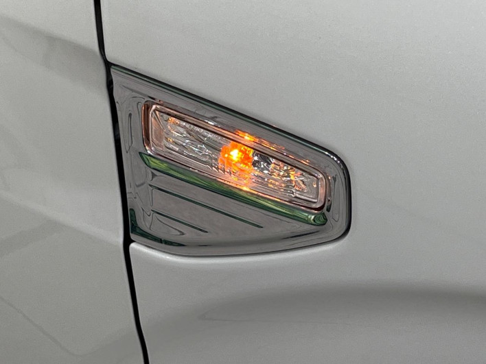 2019 Daihatsu Cast DBA-LA250S (UW-6a34b2fda3777)[15]
