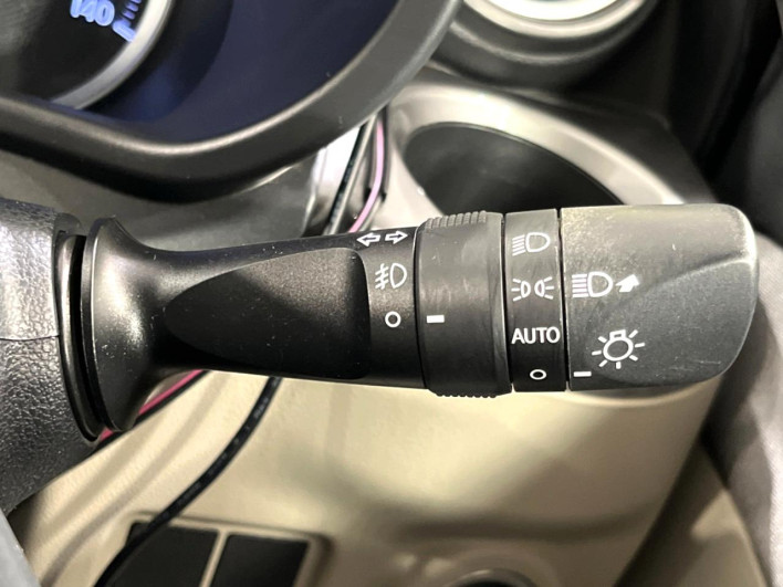 2017 Daihatsu Cast DBA-LA260S (UW-6a34b2ff01002)[28]