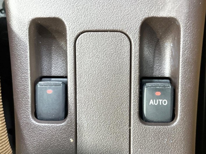 2015 Daihatsu Copen DBA-LA400K (UW-6a34b3051b53a)[14]