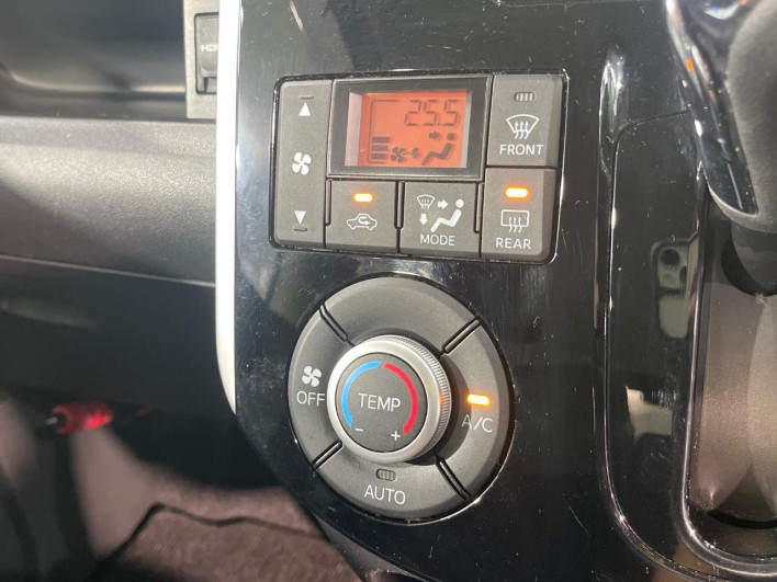 2014 Daihatsu Tanto DBA-LA600S (UW-6a34b307b12b4)[16]