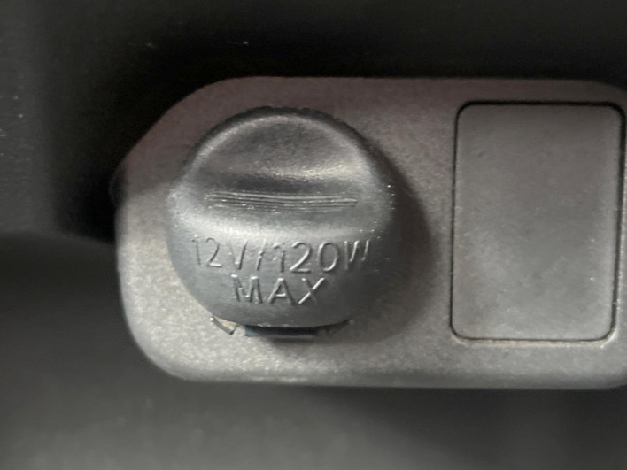 2015 Daihatsu Wake DBA-LA700S (UW-6a34b3164c44a)[9]