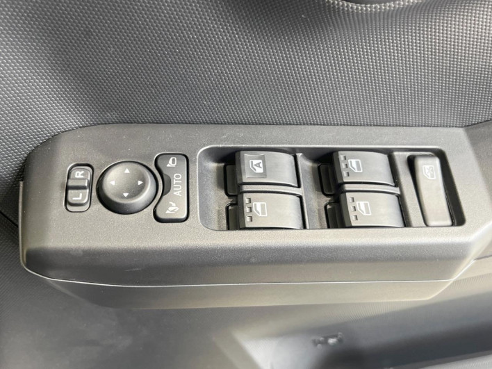 2024 Daihatsu Taft 5BA-LA900S (UW-6a34b32192cca)[17]