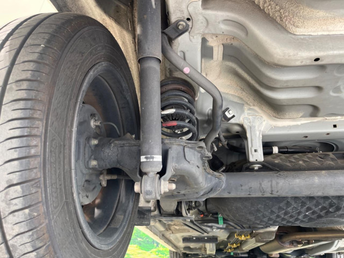2018 Toyota Roomy DBA-M900A (UW-6a34b326603f2)[13]