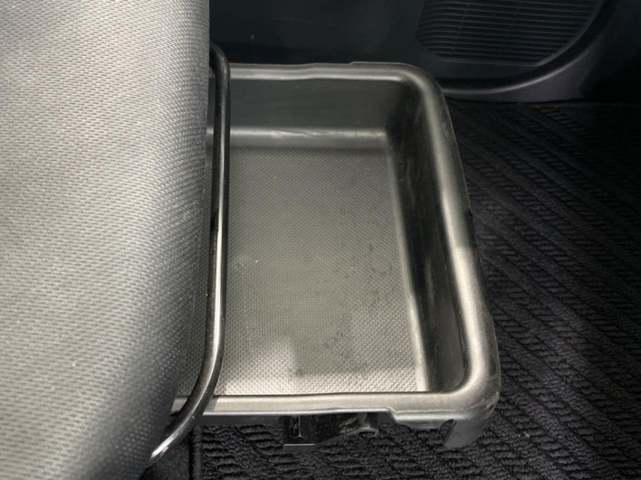 2018 Toyota Roomy DBA-M900A (UW-6a34b326603f2)[26]