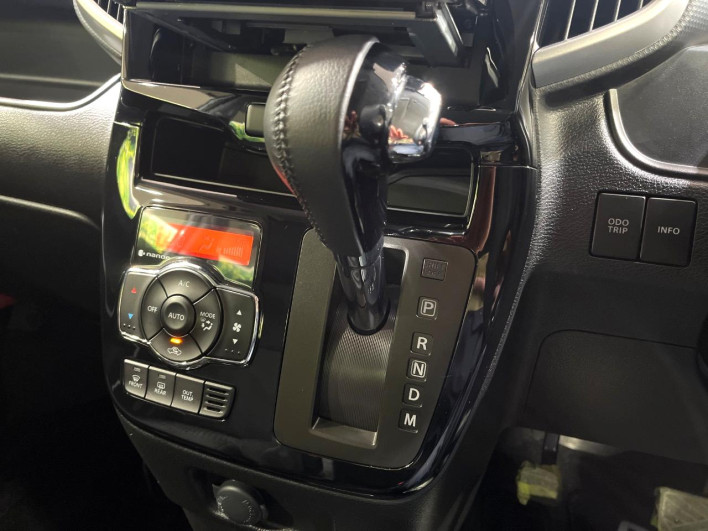 2019 Suzuki Solio Bandit DAA-MA36S (UW-6a34b33113e80)[13]