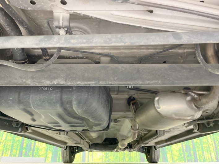 2011 Nissan Moco DBA-MG33S (UW-6a34b33b6aca2)[19]