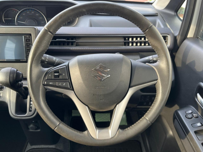 2018 Suzuki Wagon R DAA-MH55S (UW-6a34b3406c91e)[29]