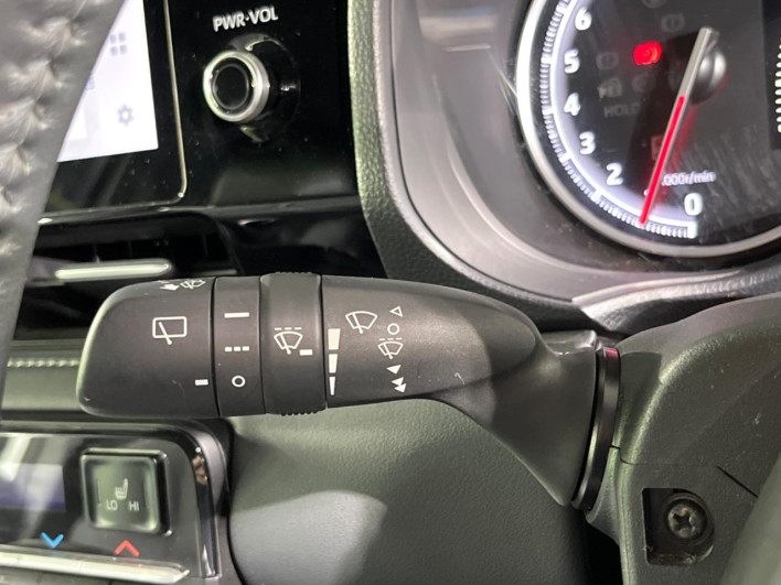 2023 Toyota Noah 6BA-MZRA90W (UW-6a34b38d0db35)[14]