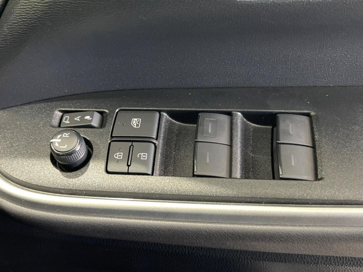 2023 Toyota Noah 6BA-MZRA90W (UW-6a34b38e0ae13)[22]