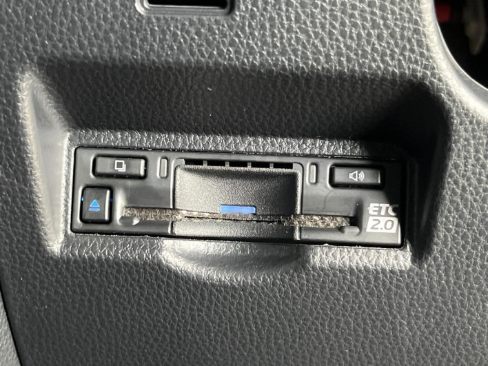 2023 Toyota Noah 6BA-MZRA90W (UW-6a34b38e0ae13)[27]