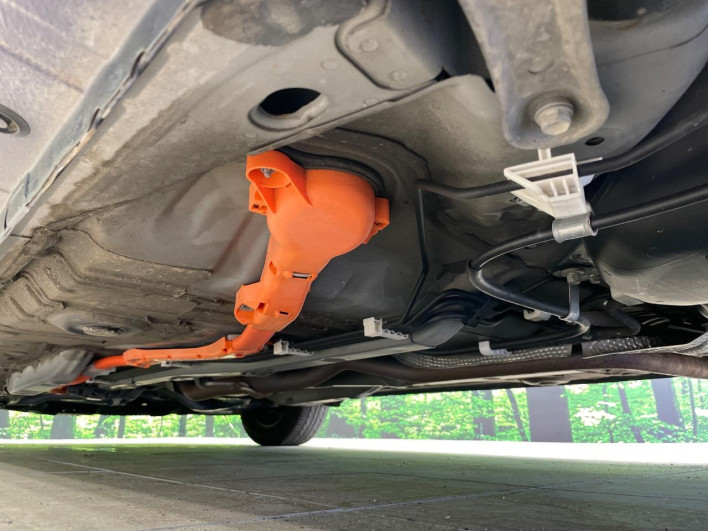 2019 Toyota Aqua DAA-NHP10 (UW-6a34b39b3a48a)[19]