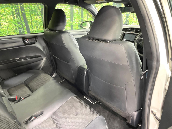 2016 Toyota Corolla Fielder DAA-NKE165G (UW-6a34b39e78e39)[28]