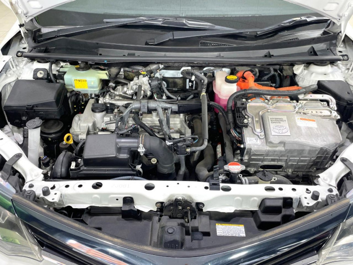 2016 Toyota Corolla Fielder DAA-NKE165G (UW-6a34b39e78e39)[4]