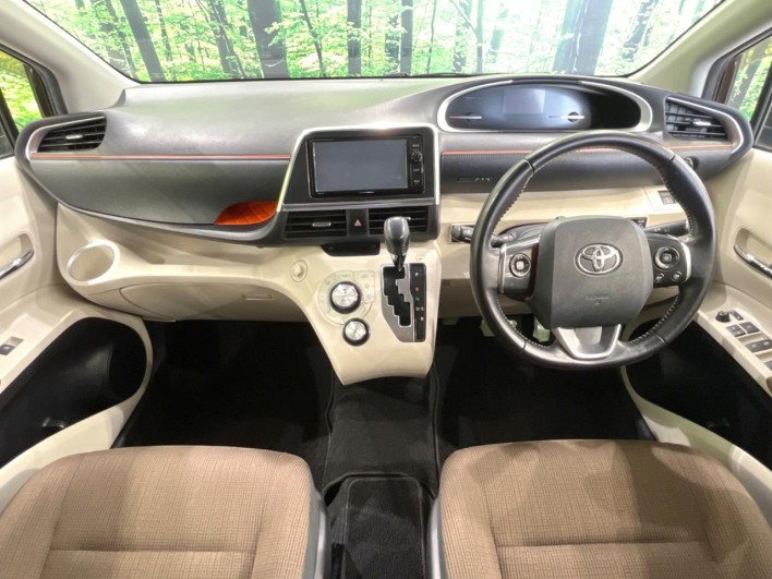 2015 Toyota Sienta DBA-NSP170G (UW-6a34b39f94e86)[25]