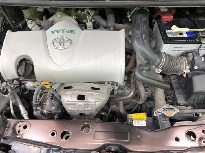 2015 Toyota Sienta DBA-NSP170G (UW-6a34b39f94e86)[4]