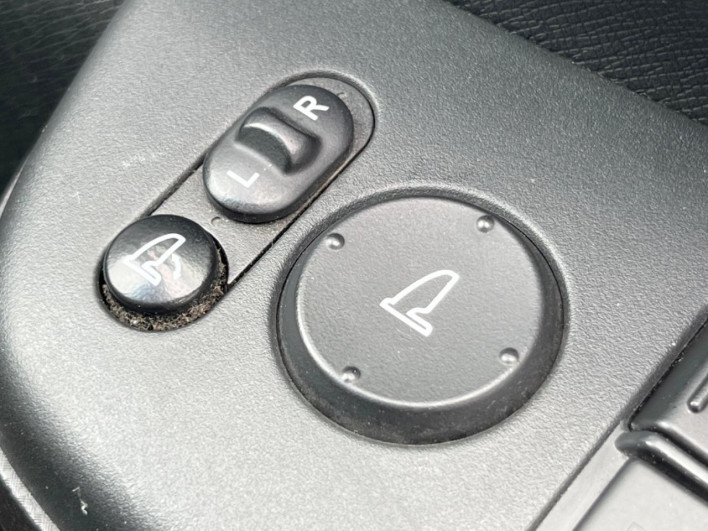 2013 Honda Stepwgn Spada DBA-RK5 (UW-6a34b3ab9afb0)[21]