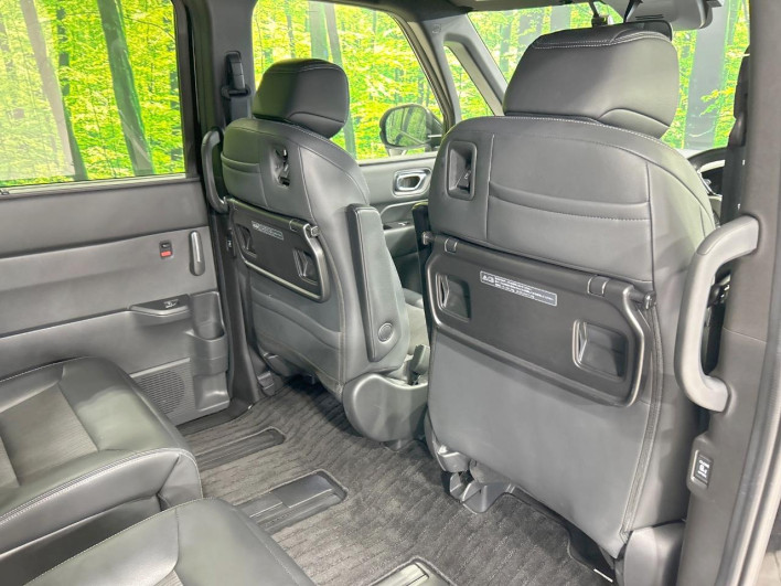 2023 Honda Step Wagon 6AA-RP8 (UW-6a34b3adb4ab1)[25]