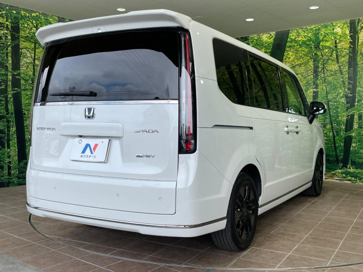 2023 Honda Step Wagon 6AA-RP8 (UW-6a34b3add72de)[21]