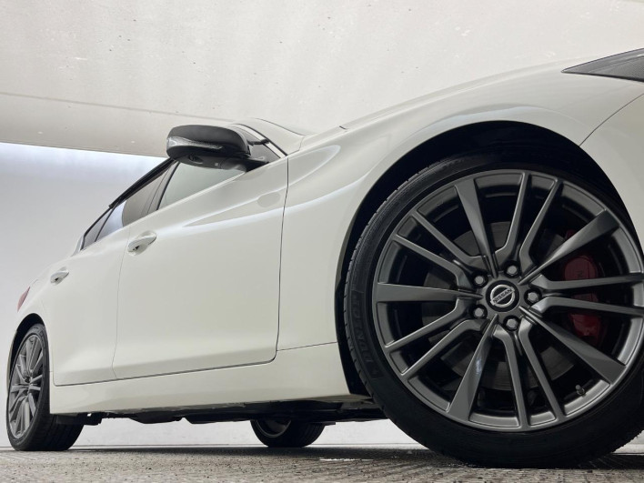 2019 Nissan Skyline 5BA-RV37 (UW-6a34b3b19dd86)[9]