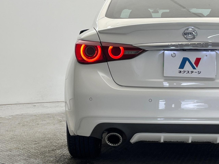2019 Nissan Skyline 5BA-RV37 (UW-6a34b3b19dd86)[20]