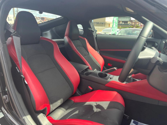 2024 Nissan Fairlady Z 3BA-RZ34 (UW-6a34b3ba27f8a)[29]