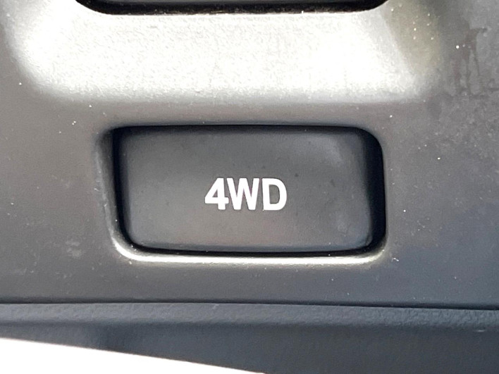 2012 Daihatsu Hiace Truck EBD-S211P (UW-6a34b3be2c694)[18]