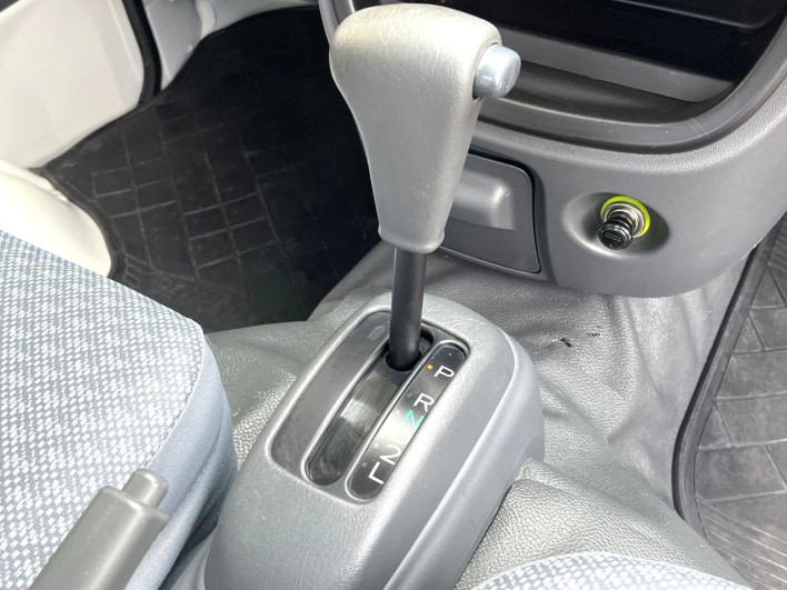 2012 Daihatsu Hiace Truck EBD-S211P (UW-6a34b3be2c694)[7]