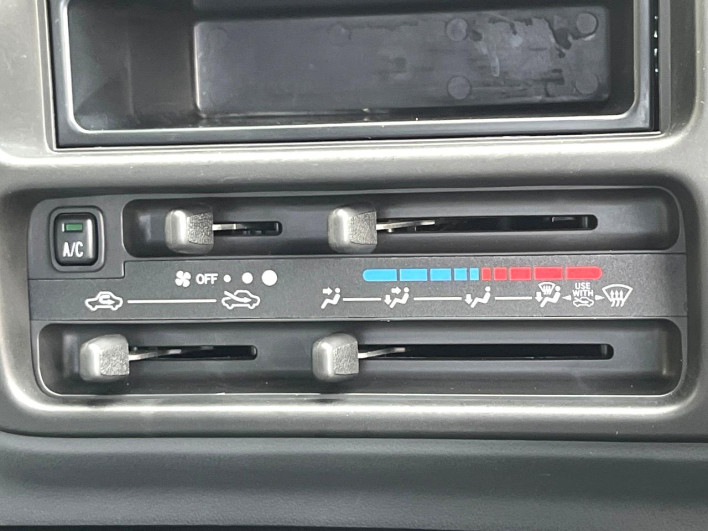 2012 Daihatsu Hiace Truck EBD-S211P (UW-6a34b3be2c694)[10]