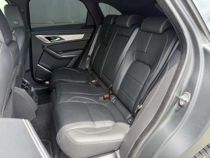 2022 Jaguar F Pace 3BA-DC2XC (UW-6a34b3c1ba5bd)[28]