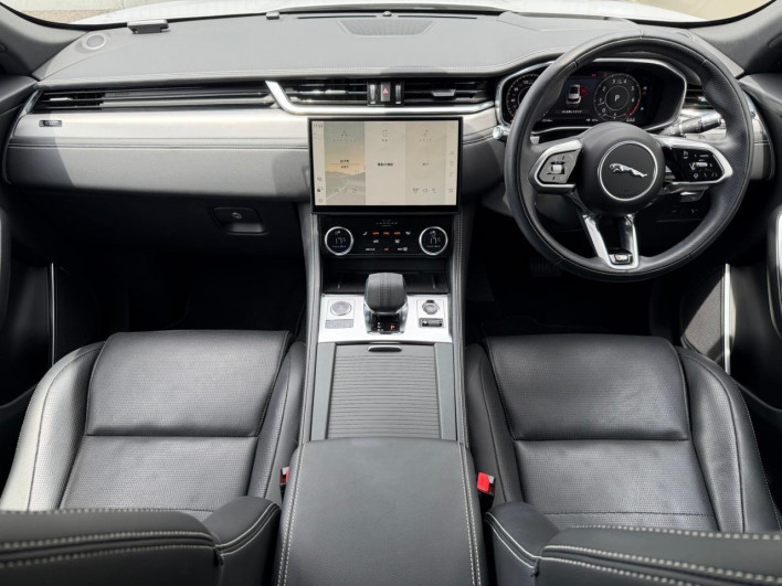 2022 Jaguar F Pace 3BA-DC2XC (UW-6a34b3c1ba5bd)[20]