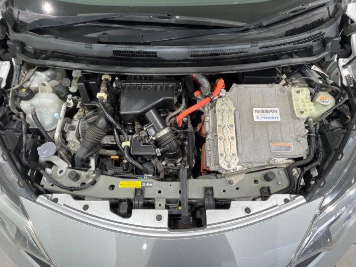 2019 Nissan Note DAA-SNE12 (UW-6a34b3cc282fc)[4]