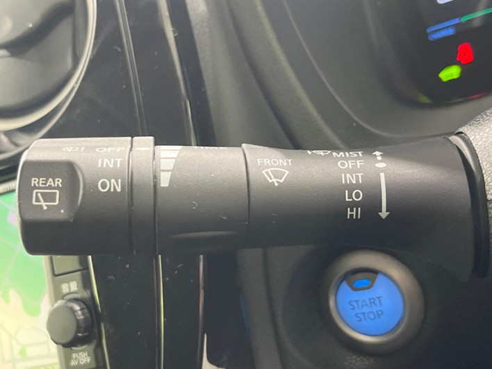 2019 Nissan Note DAA-SNE12 (UW-6a34b3cc282fc)[9]