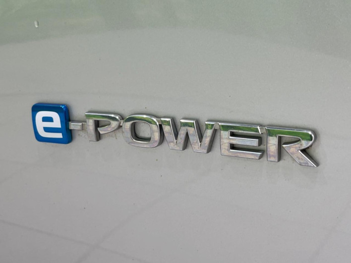 2019 Nissan Note DAA-SNE12 (UW-6a34b3cc282fc)[5]