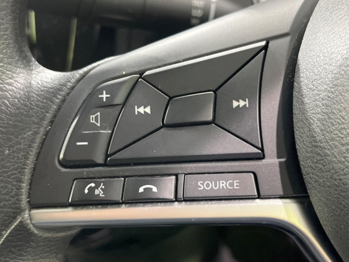2019 Nissan Note DAA-SNE12 (UW-6a34b3cc282fc)[10]
