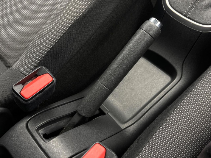 2019 Citroen C3 ABA-B6HN01 (UW-6a34b3dfdac68)[22]