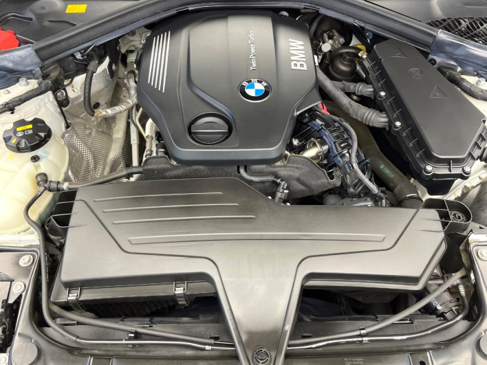 2017 BMW 3 Series LDA-8C20 (UW-6a34b3ec87e63)[12]