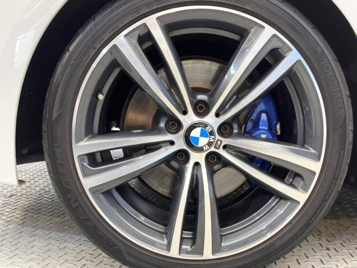 2017 BMW 3 Series LDA-8C20 (UW-6a34b3ec87e63)[21]