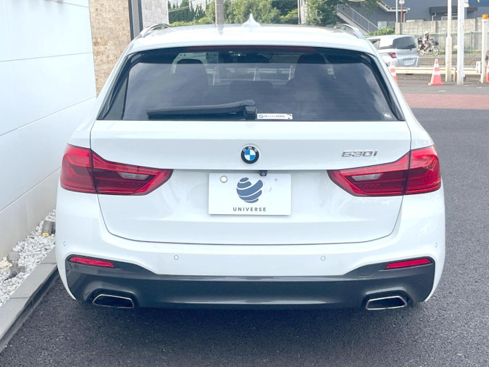 2017 BMW 5 Series DBA-JL20 (UW-6a34b3ed21ee4)[10]